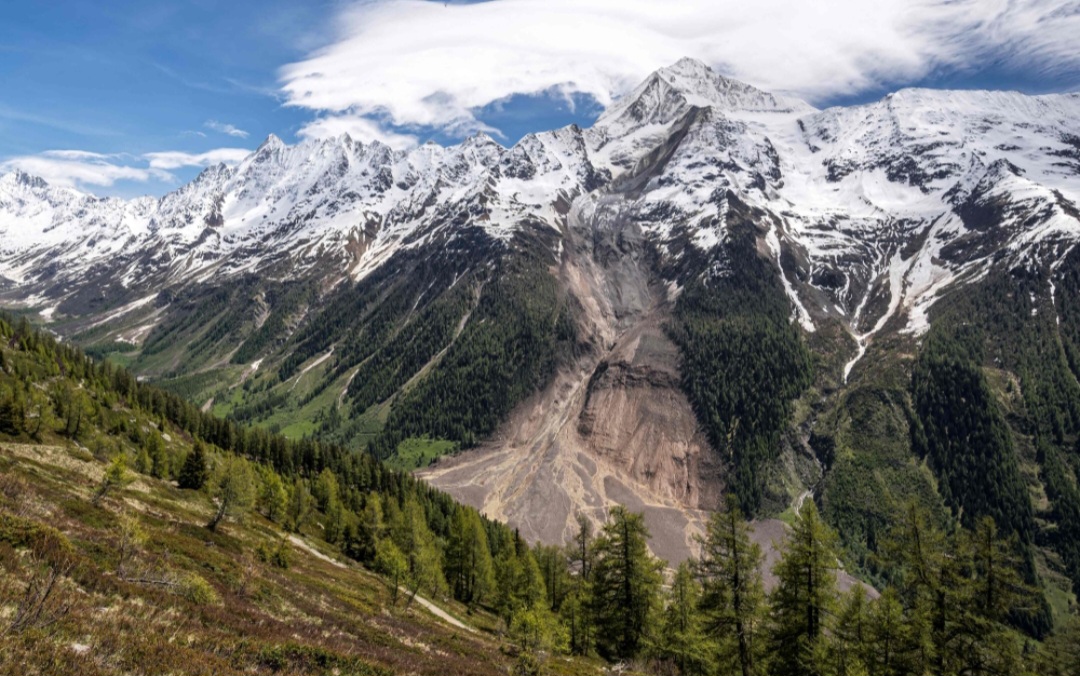 Panic in Switzerland: Glacier Collapse Destroys Village, Man Missing, Flood Threat Rises